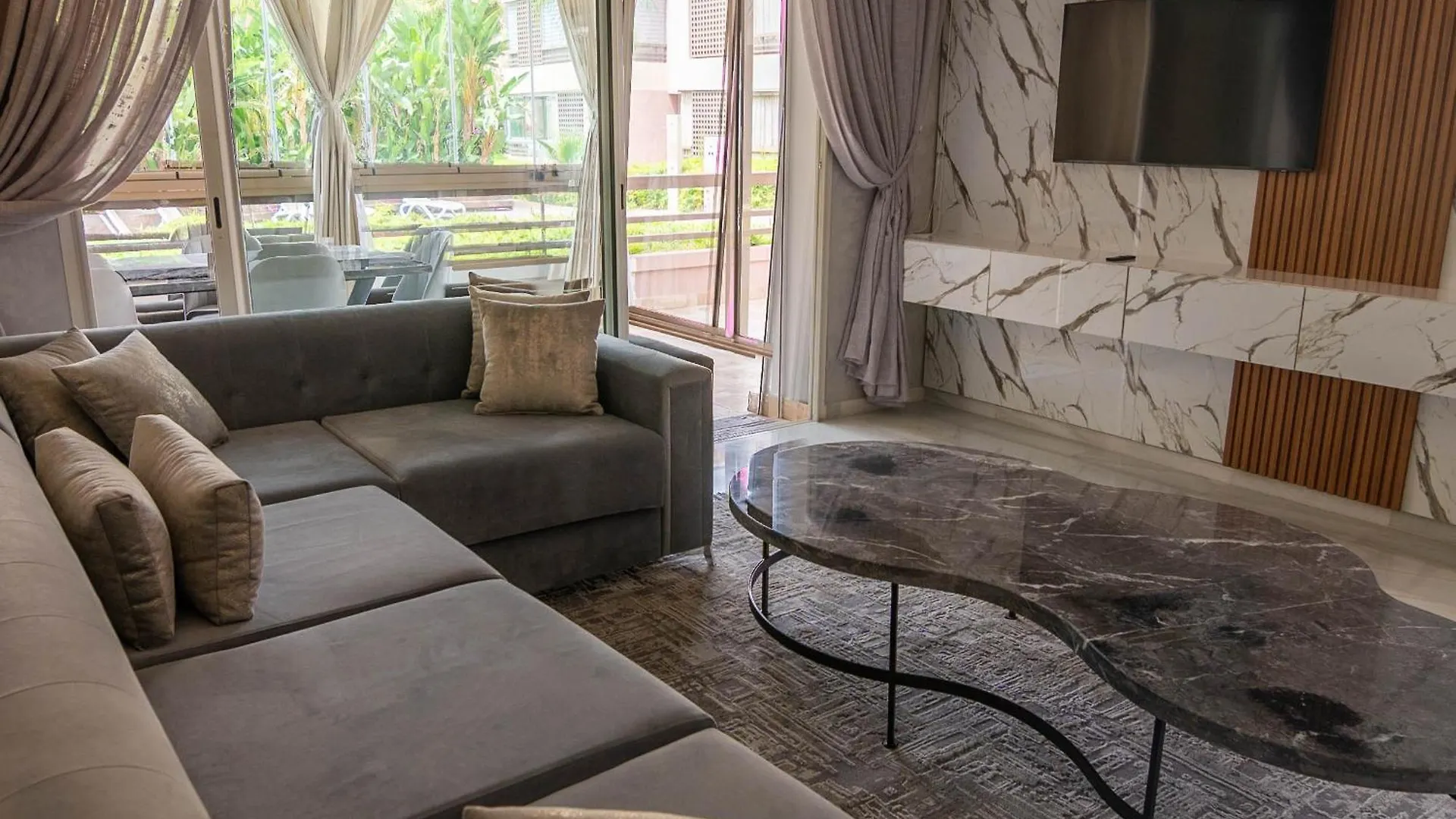 Riad Gardens Two Bedroom Apartment マラケシュ